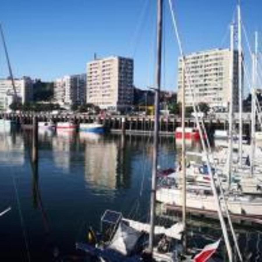 Meuble 4 Etoiles, A 2Mn De Nausicaa, Vue Sur Port Et Mer Boulogne-sur-Mer Exterior photo